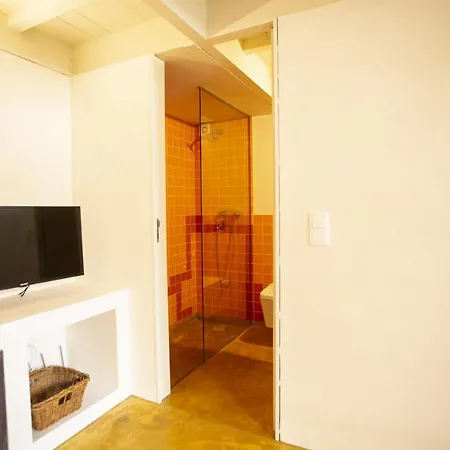 Luxury Studio With Amazing Terrace *