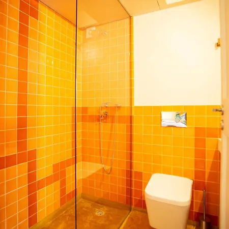 Luxury Studio With Amazing Terrace דירה